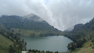 Pendakian Gunung Semeru Dibuka Lagi, Sampai Ranu Kumbolo